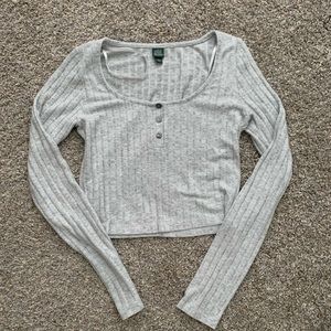 Cropped long sleeve